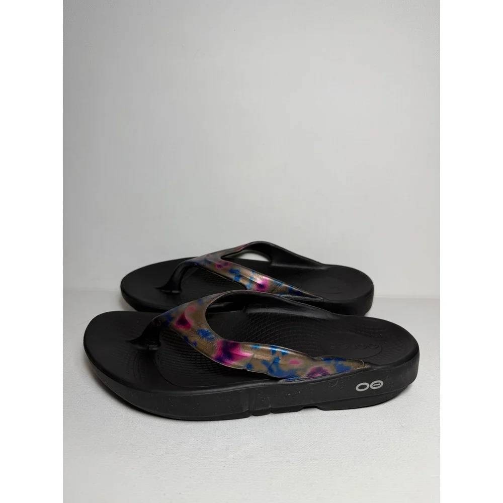 OOFOS OOlala Limited Edition Recovery Sandals Black Metallic Pink Blue W6 EU 37
